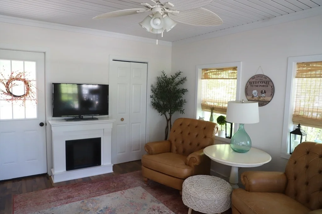 Photo of 24 Circle Drive