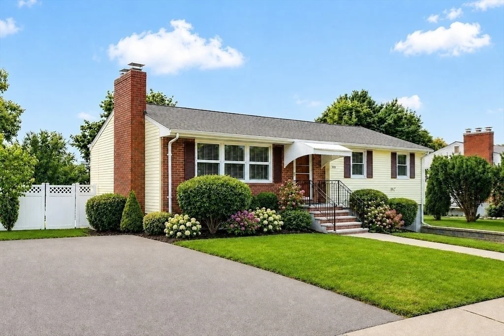 Photo of 120 Kingston Road