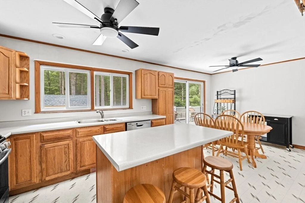 Photo of 244 Flaggler Dr