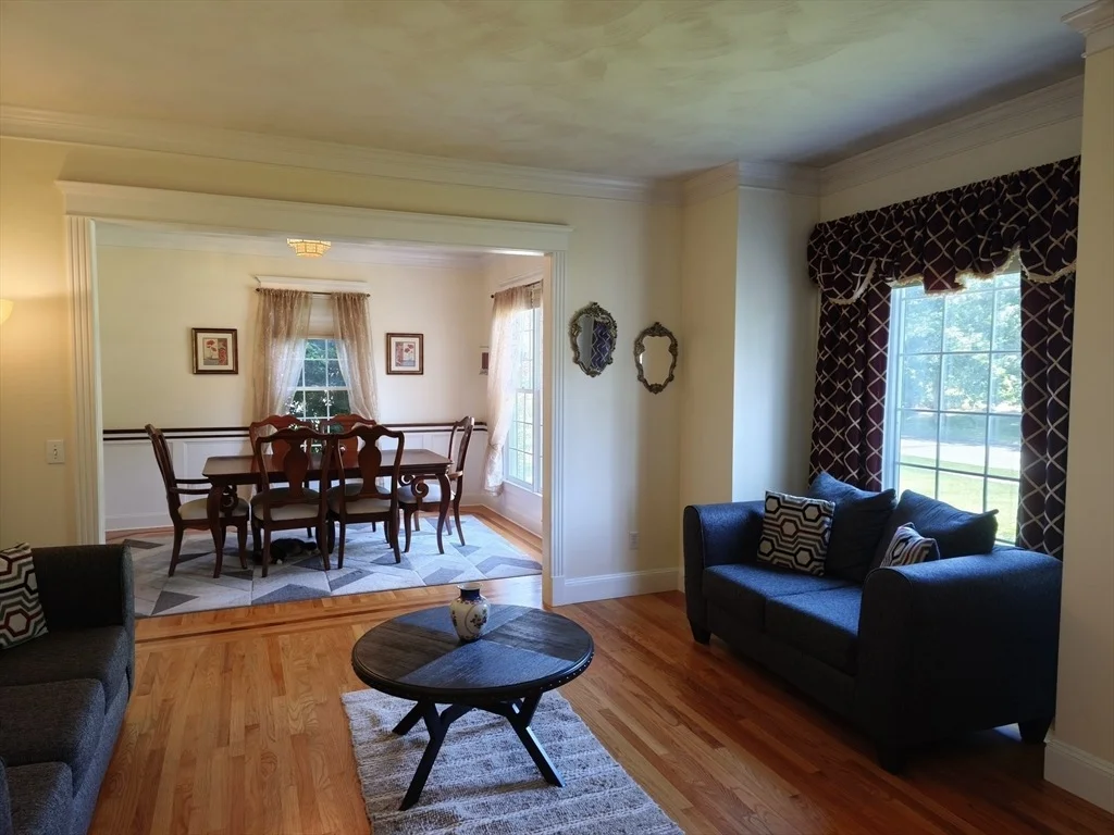 Photo of 140 Wildflower Cir