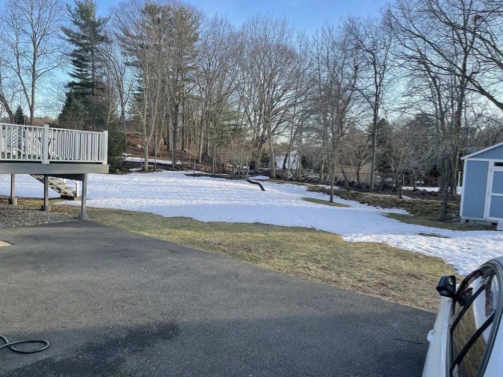 Photo of 12 Heritage Ln