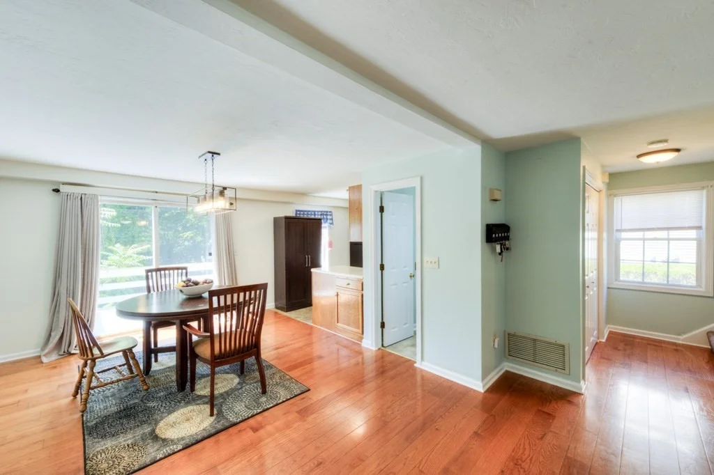 Photo of 39 Ledgecrest Dr