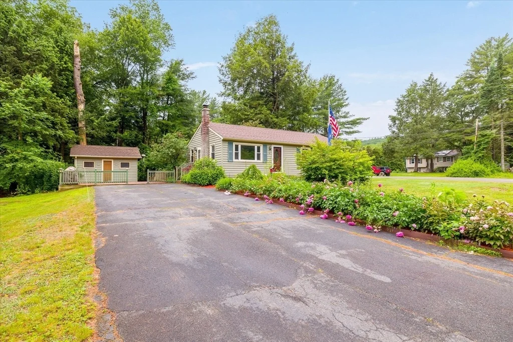 Photo of 61 Mattawa Cir