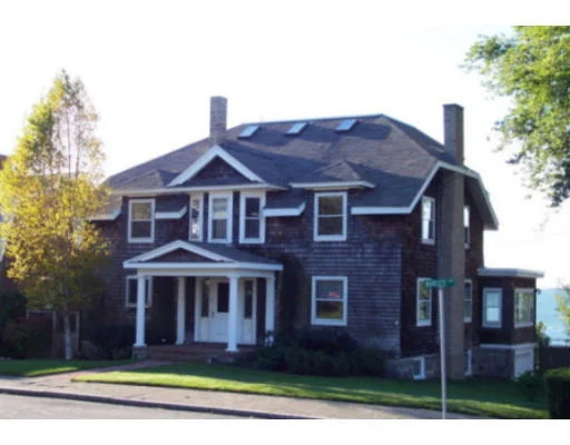 Photo of 20 Bartlett Parkway