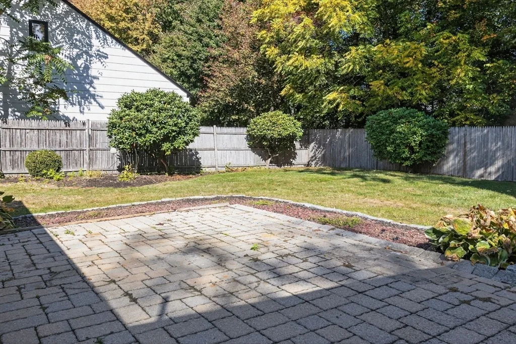 Photo of 22 Ledgewood Dr