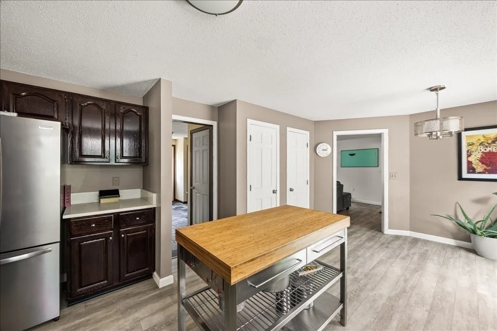 Photo of 9 Fort Apache Dr
