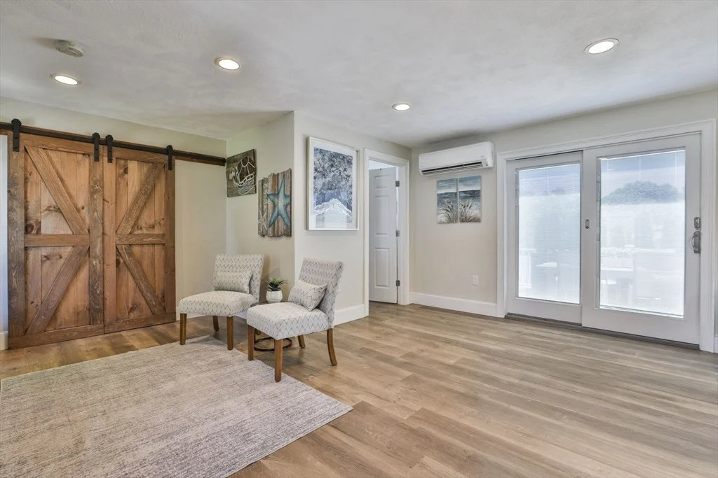 Photo of 16 Endicott St
