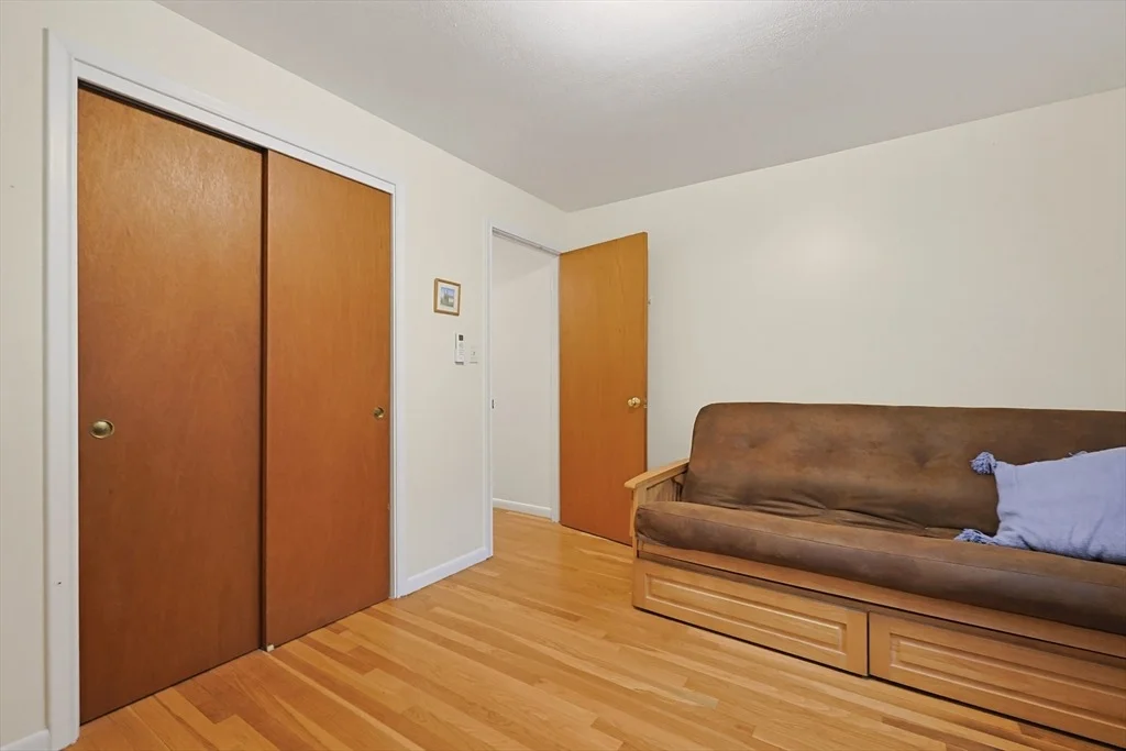 Photo of 32 Saratoga Drive