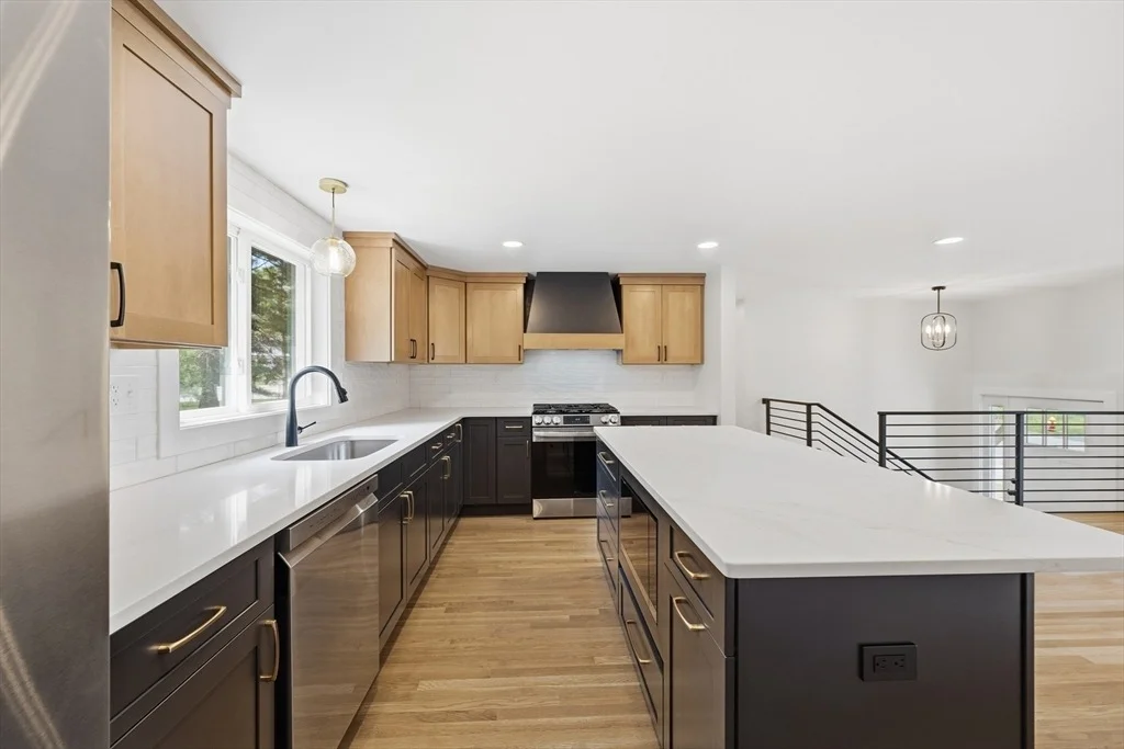 Photo of 44 Wildbrook Road