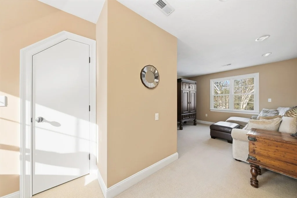 Photo of 53 Sylvan Dr