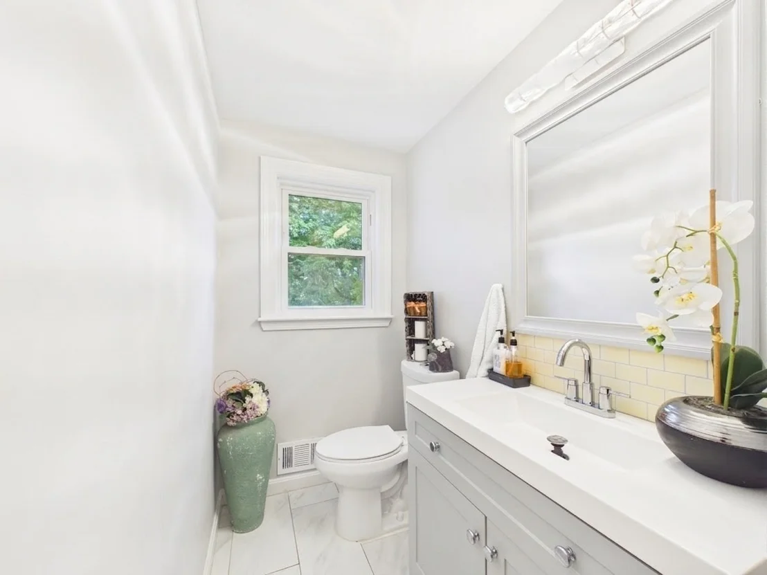 Photo of 15 Sunset Dr