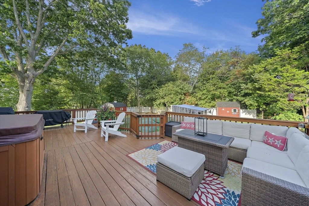 Photo of 32 Bourne Park Ave