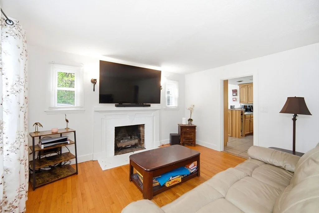 Photo of 616 Cooley St