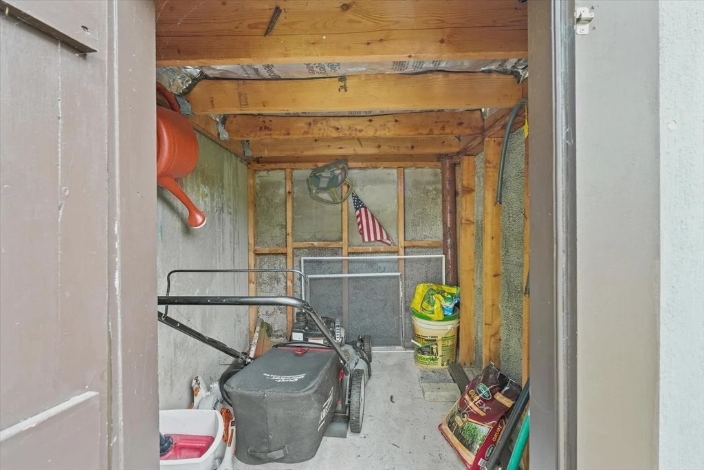 Photo of 262 Den Quarry Road
