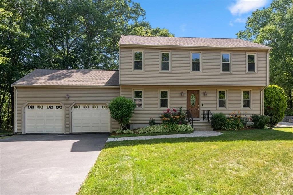 Photo of 6 Crockett Cir