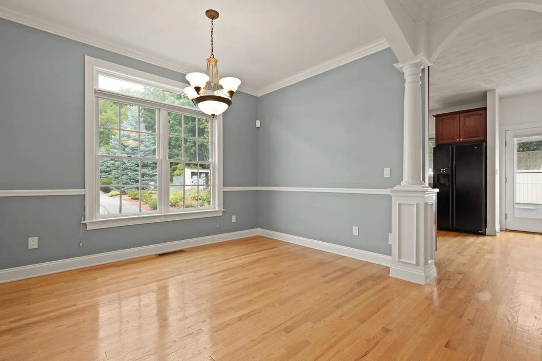 Photo of Unit 8 at 8 Dansreau Place