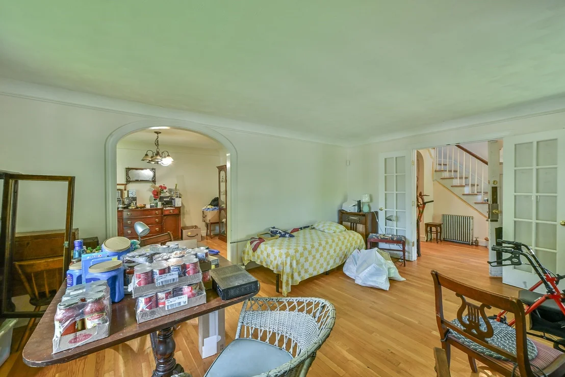 Photo of 1278 Pleasant St