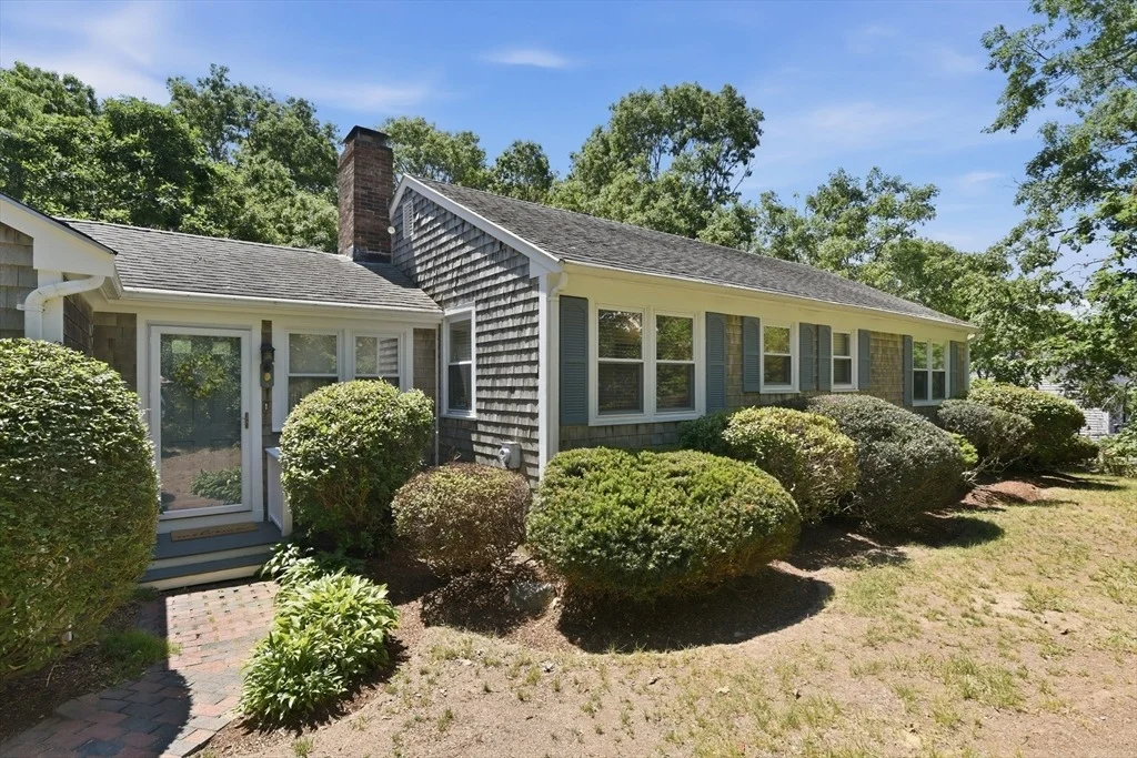 Photo of 8 Emerald Way