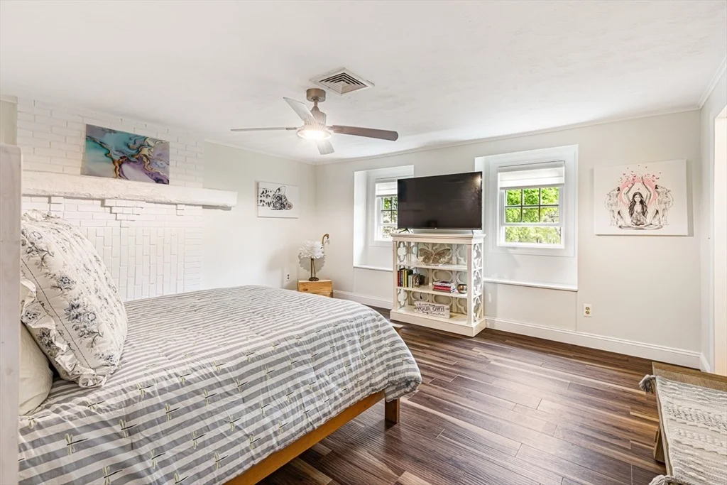 Photo of 528 Brown Ave