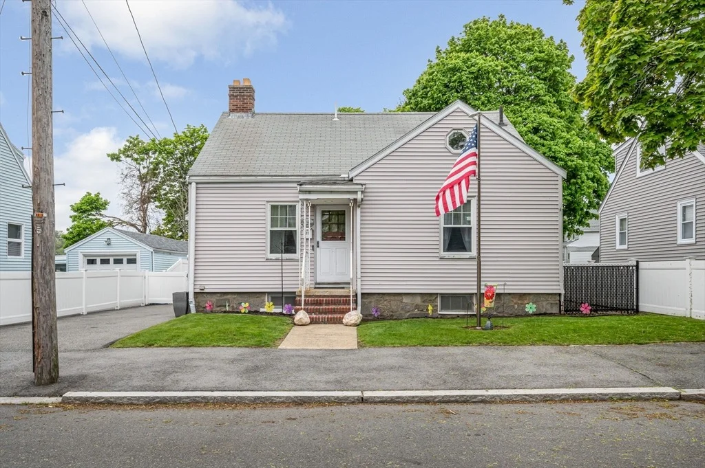 Photo of 11 Otis St