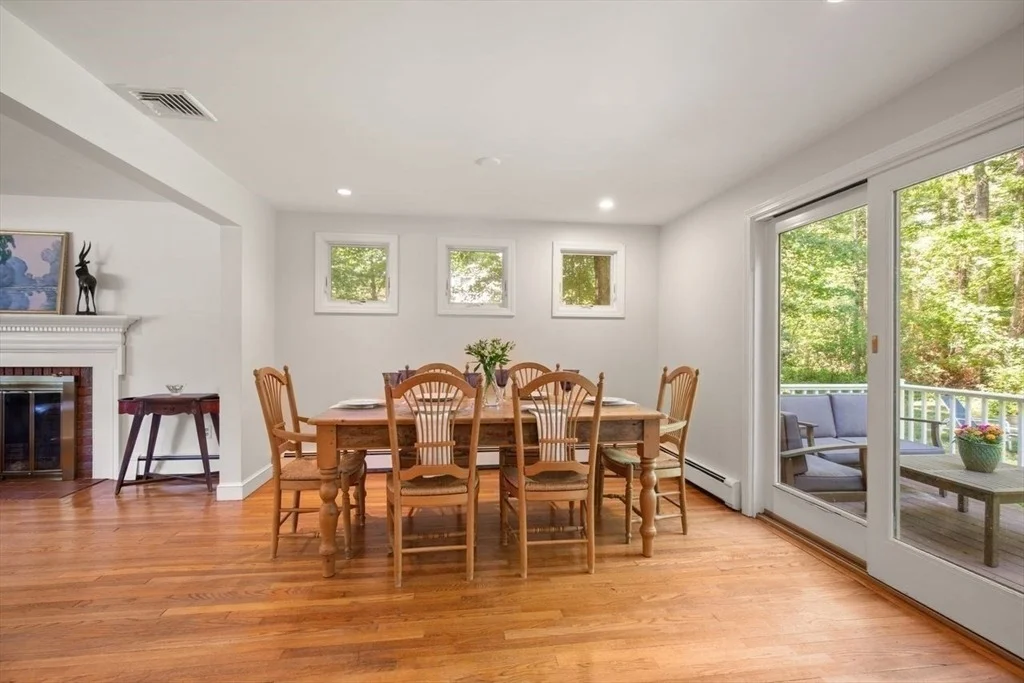 Photo of 28 Colburn Dr