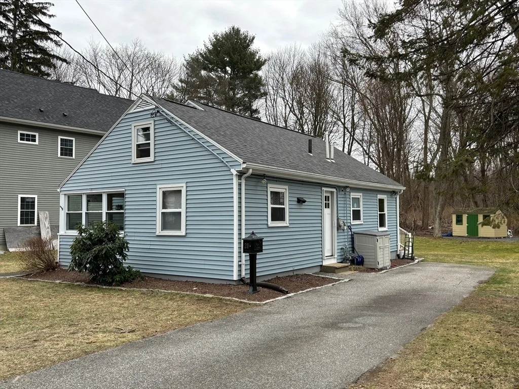 Photo of 20 Pinevale Ave