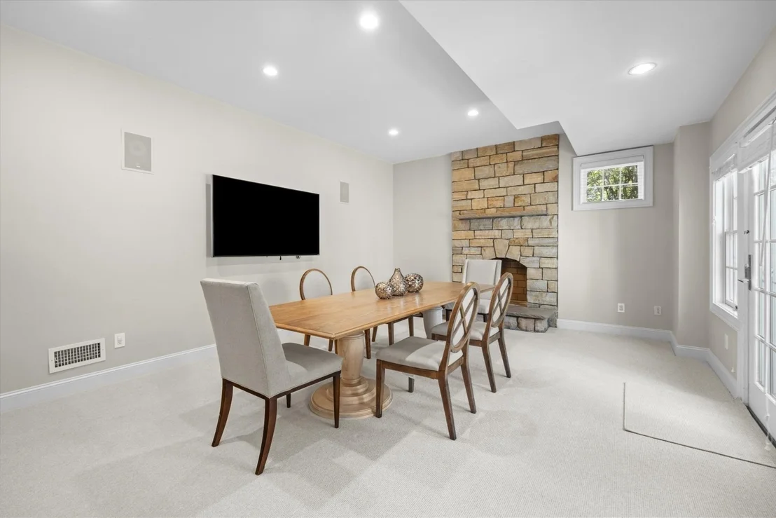 Photo of 23 Stonefield Court