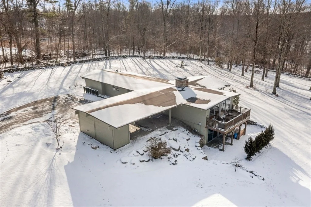 Photo of 15 Westview Dr