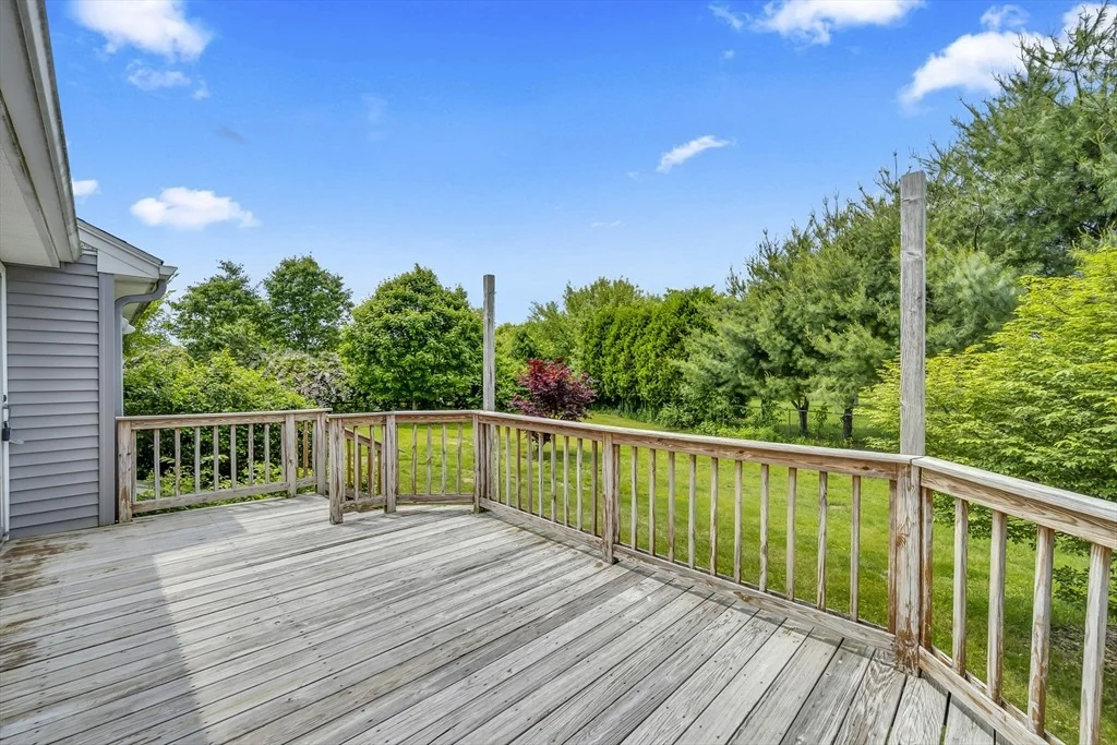Photo of 1032 Tinkham Rd