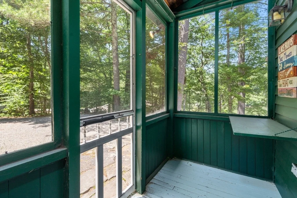 Photo of 183 Mashapaug Road