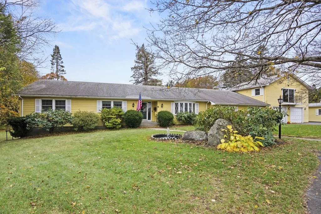 Photo of 8 Hunter Circle