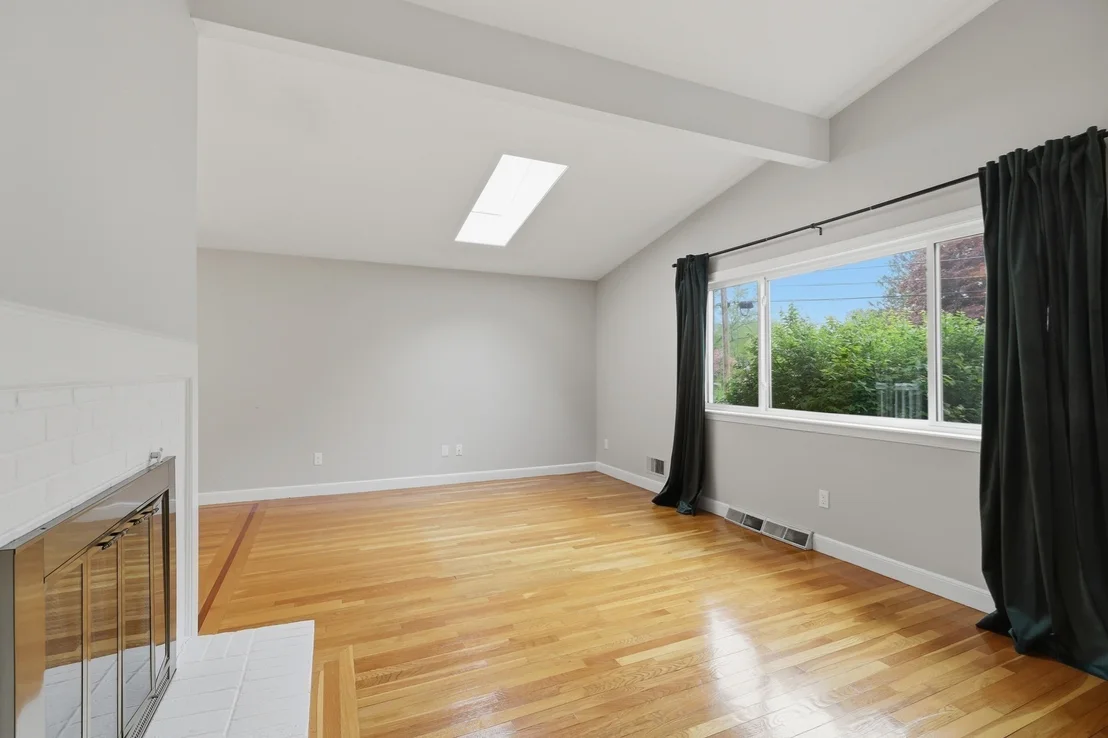 Photo of 27 Clearview Drive