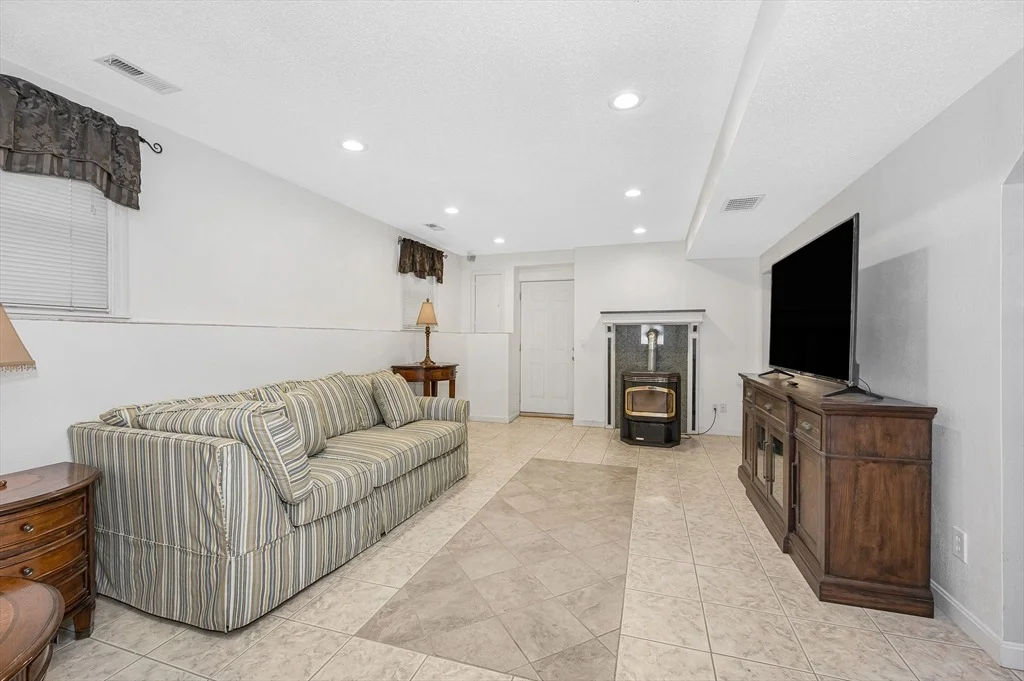 Photo of 454 Dunstable Road