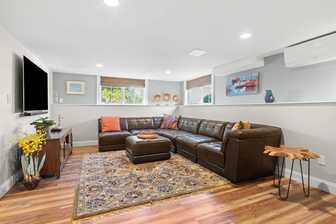 Photo of 27 Bayview Road