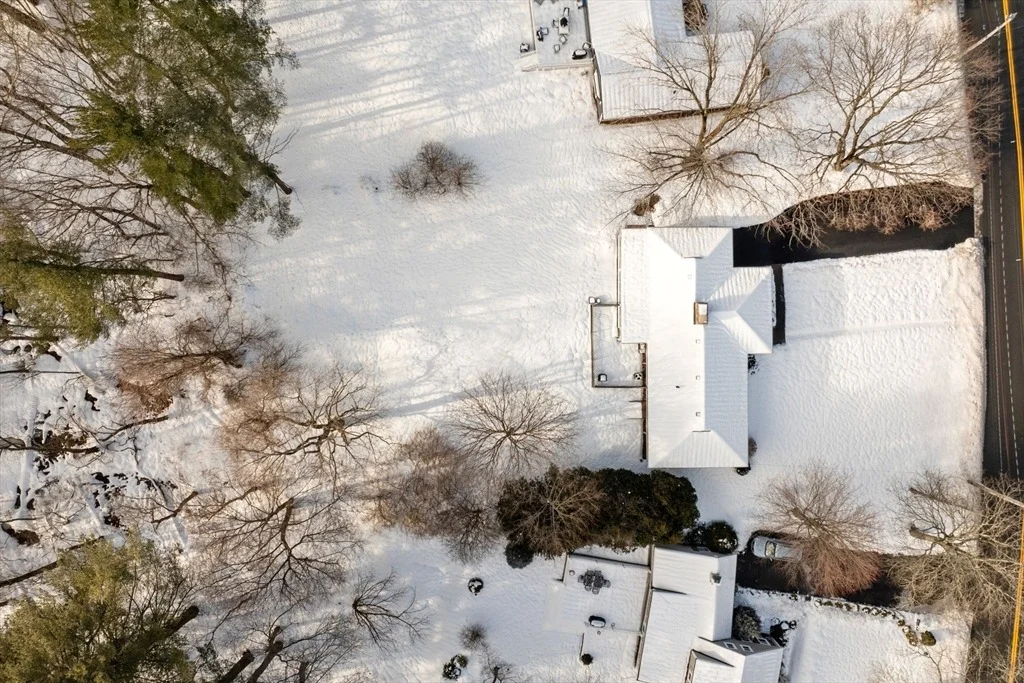 Photo of 345 Main St