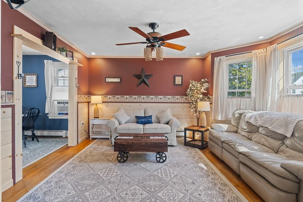 Photo of 242 Clover St