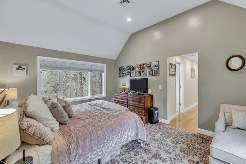 Photo of 304 Red Brook Rd