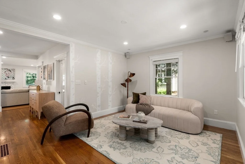 Photo of 19 Mayo Avenue