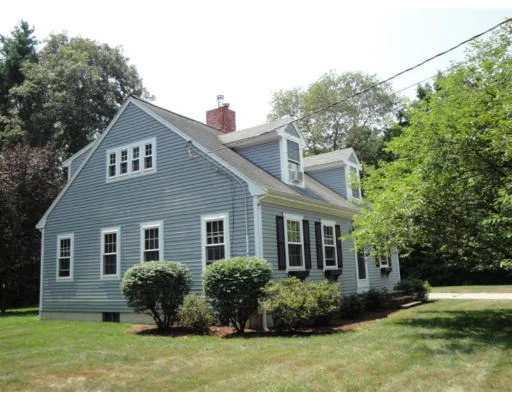 Photo of 2 Donna Ln