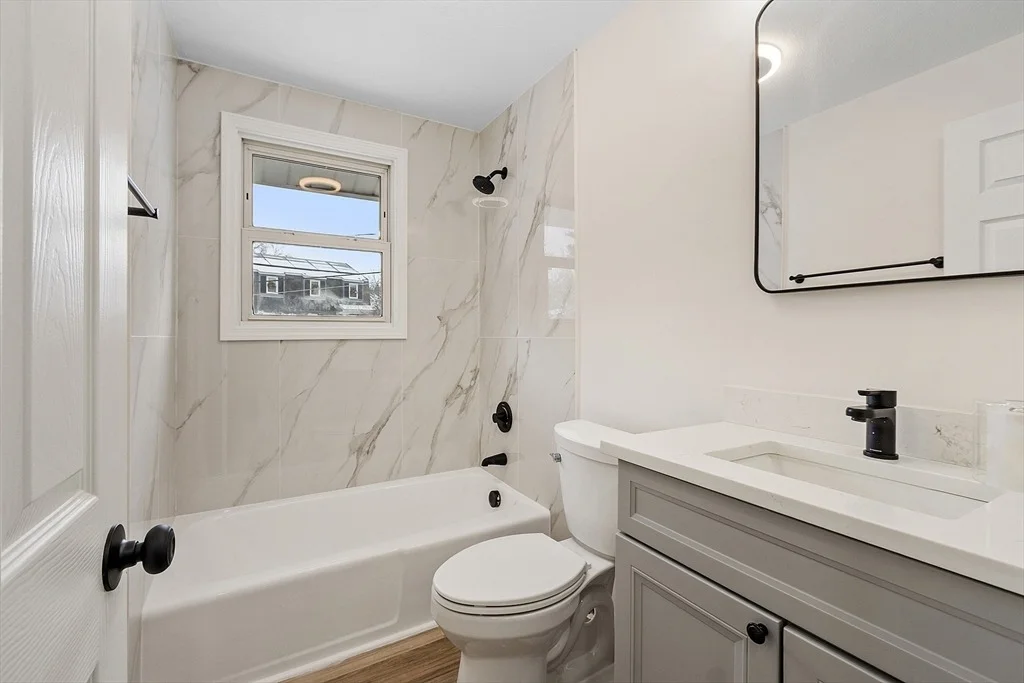 Photo of 3 Fordham Dr