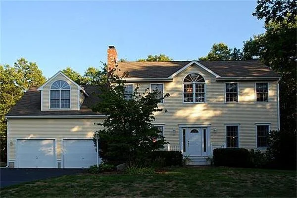 Photo of 61 Aspen Rd