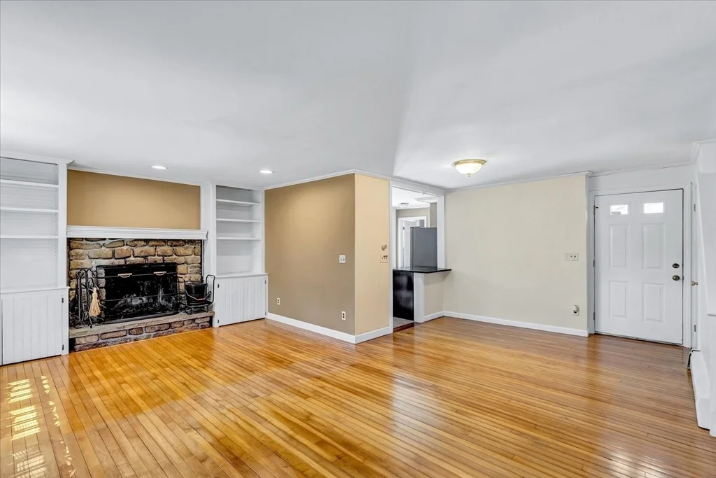 Photo of 12 Snake Pond Rd