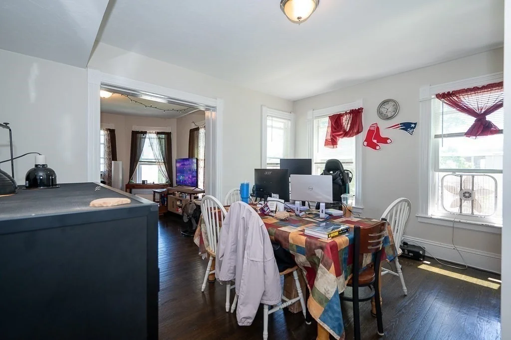 Photo of 192 Vernon St