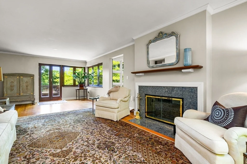 Photo of 34 Lagrange St