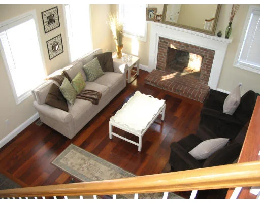 Photo of 8 Redberry Ln