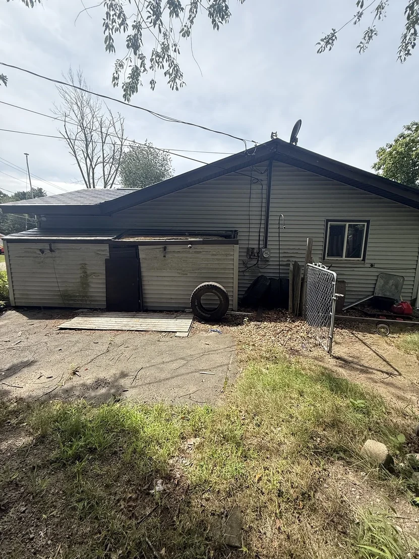 Photo of 48 Lisa Dr