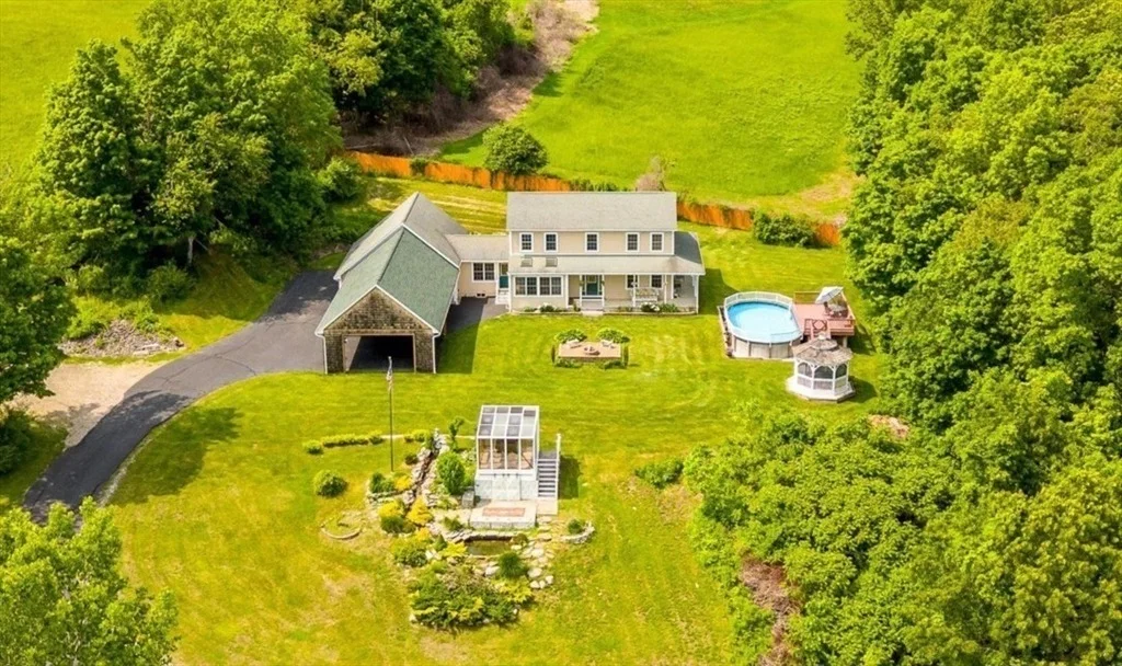 Photo of 447 Coy Hill Rd