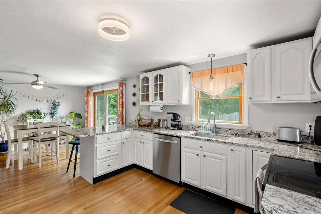 Photo of 13 Sandy Pond Rd