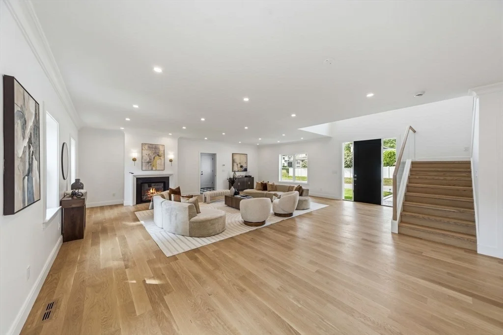 Photo of 35 Fairview Ave