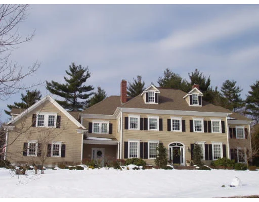 Photo of 40 Stonecrest Drive